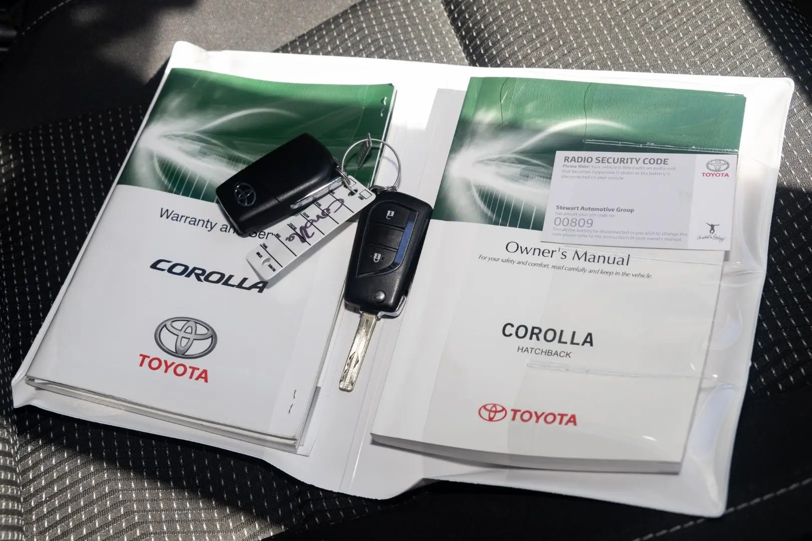 2017 Toyota Corolla Gallery Image 19