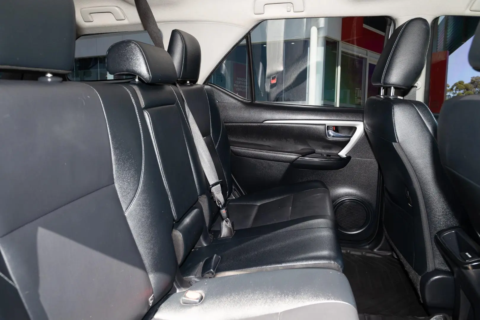 2021 Toyota Fortuner Gallery Image 9