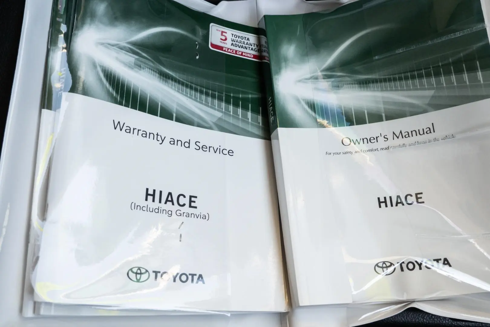 2020 Toyota Hiace Gallery Image 16