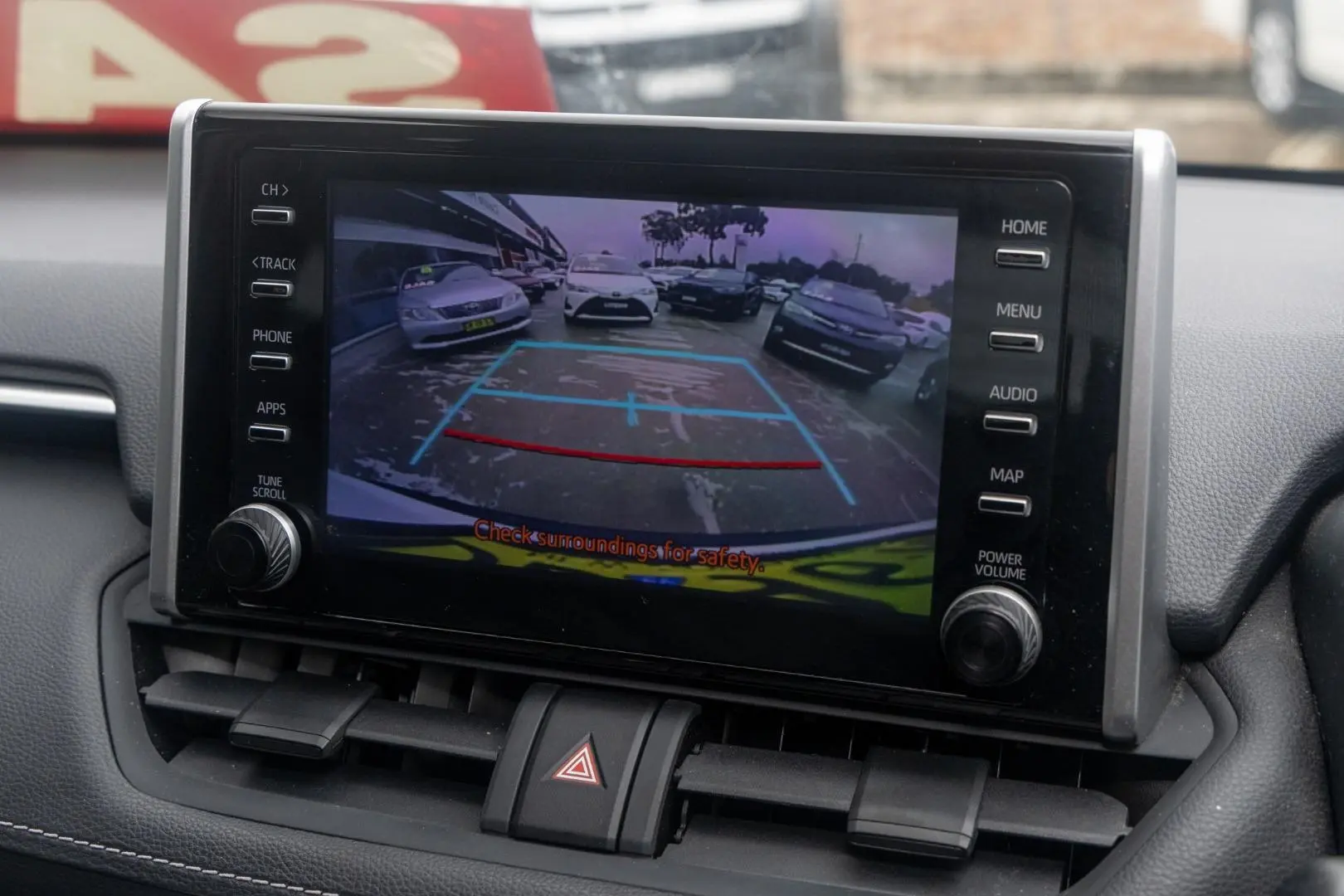 2022 Toyota RAV4 Gallery Image 14