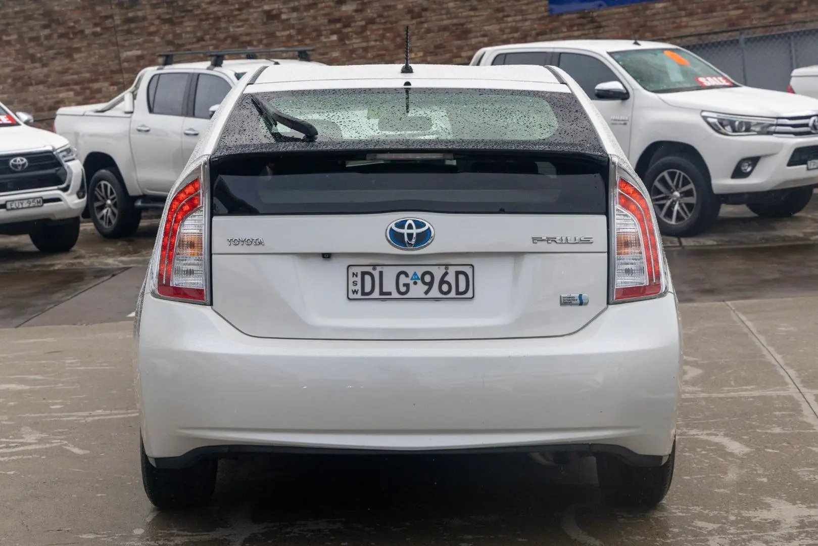 2012 Toyota Prius Gallery Image 5
