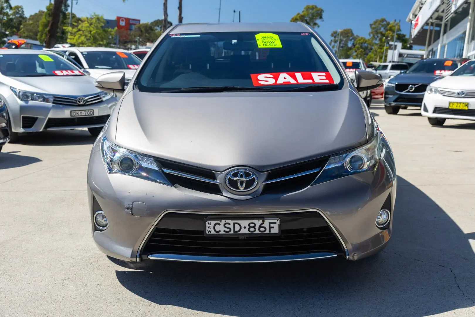 2014 Toyota Corolla Gallery Image 4