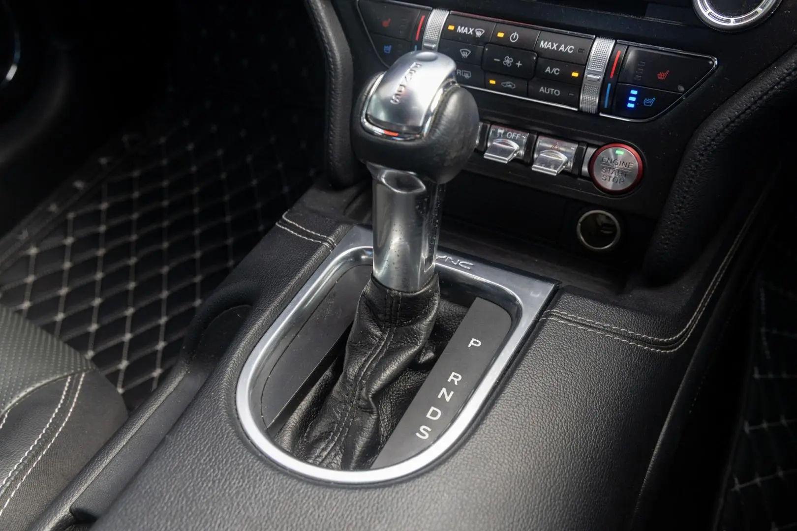 2020 Ford Mustang Gallery Image 17