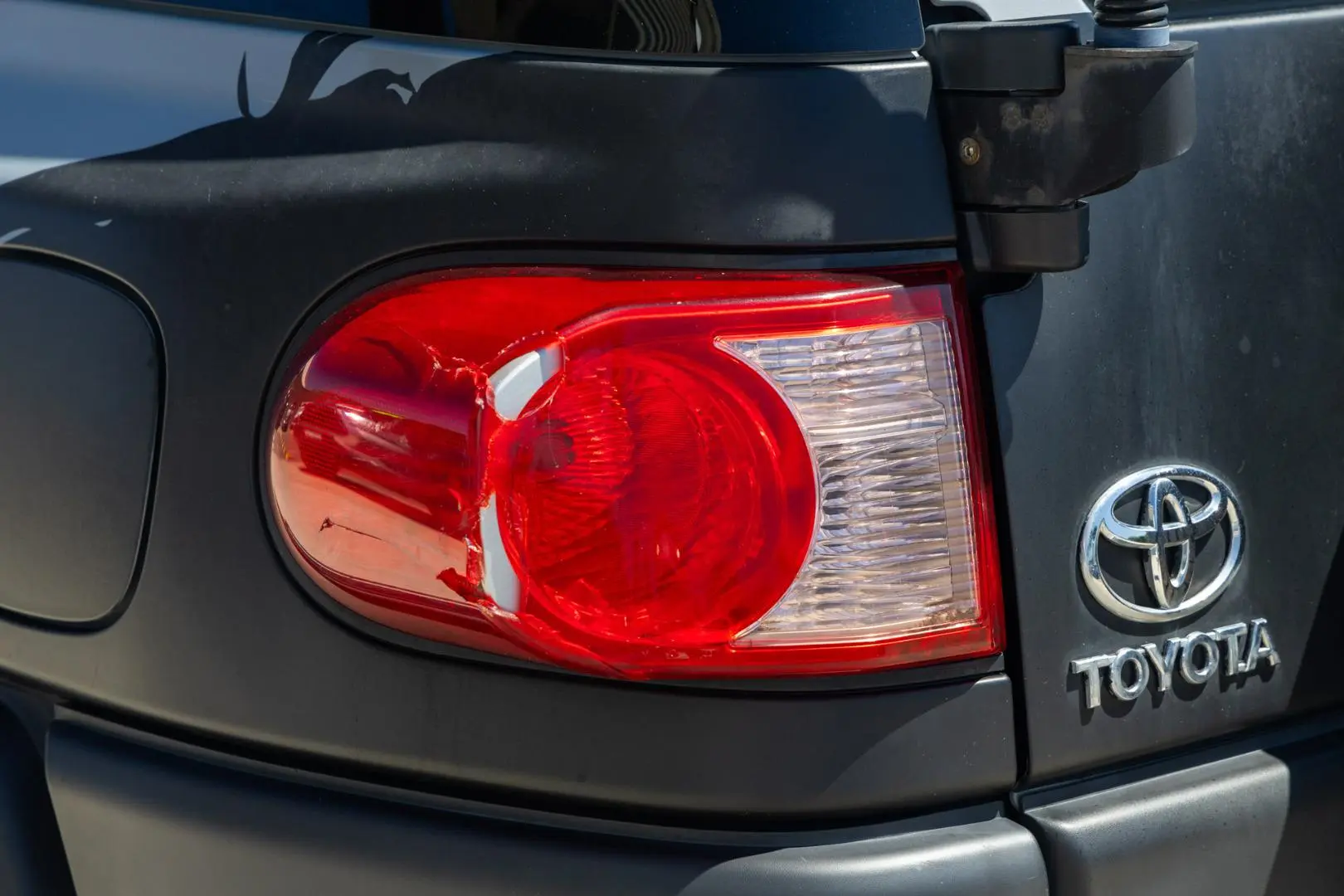 2015 Toyota FJ Cruiser Gallery Image 17