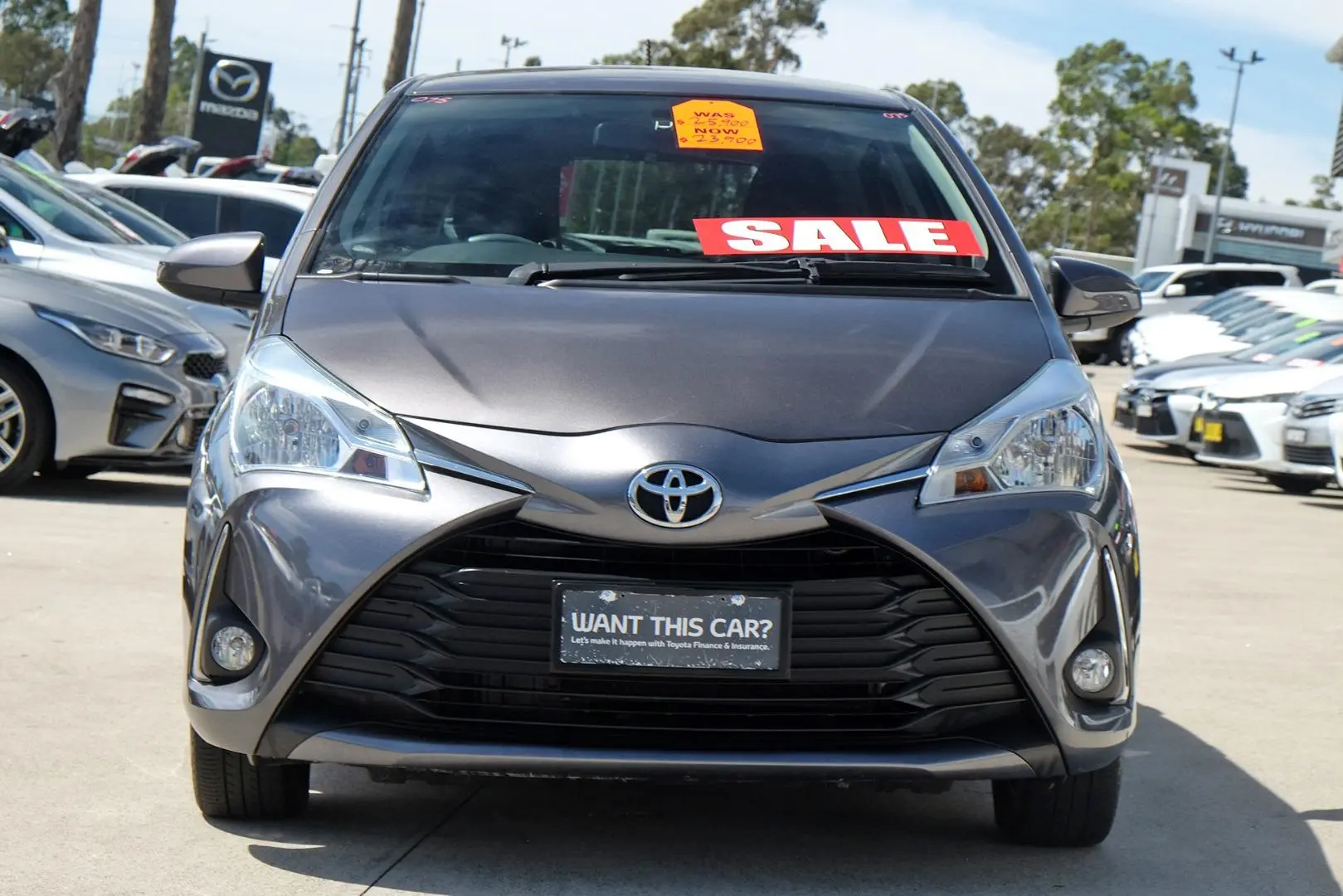 2020 Toyota Yaris Gallery Image 3