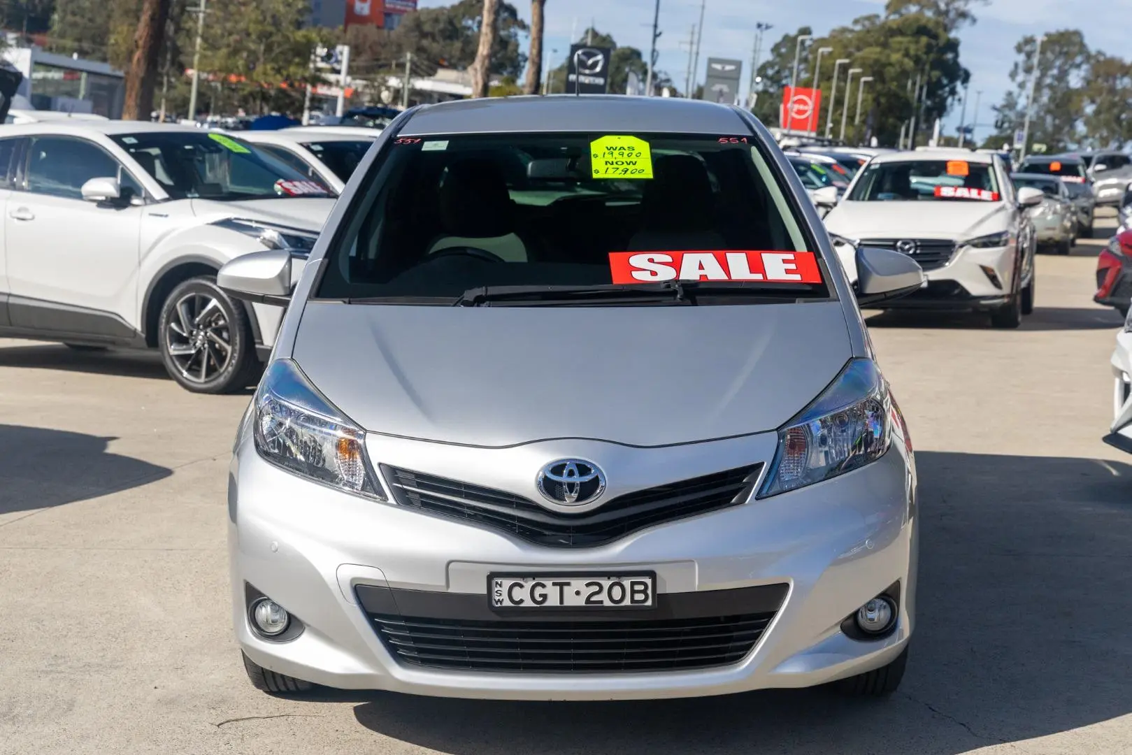 2012 Toyota Yaris Gallery Image 4