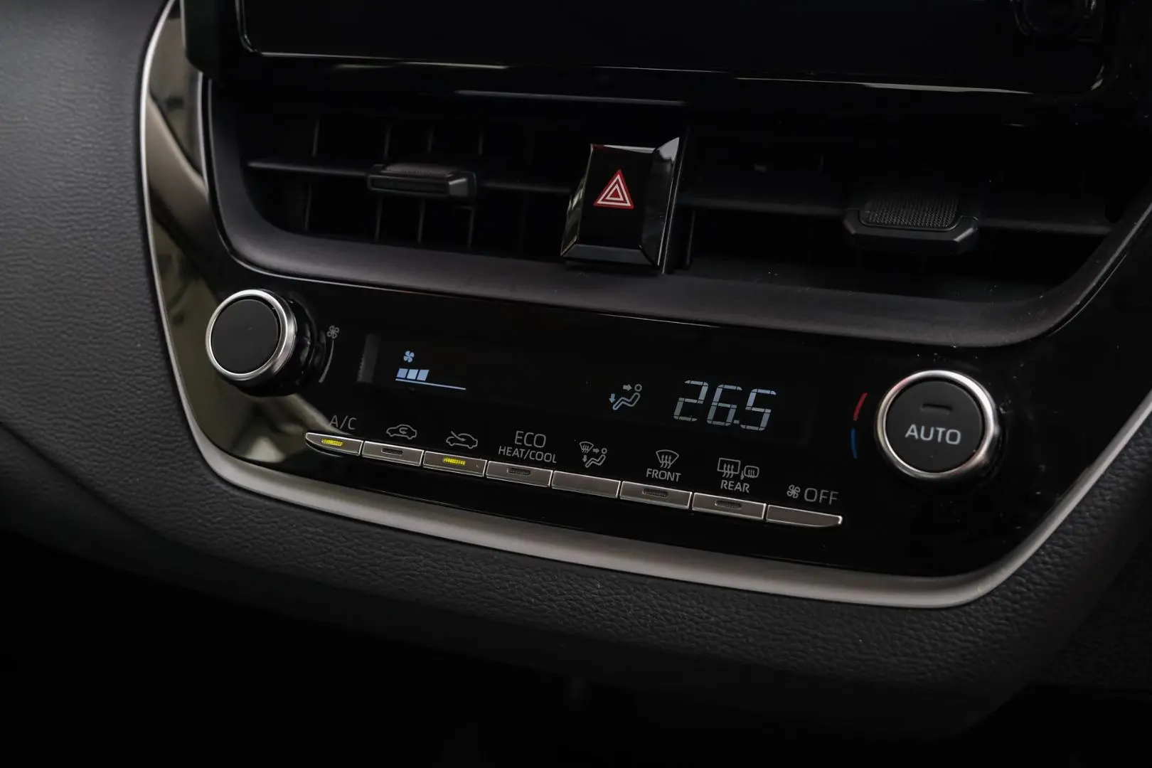 2023 Toyota Corolla Gallery Image 13