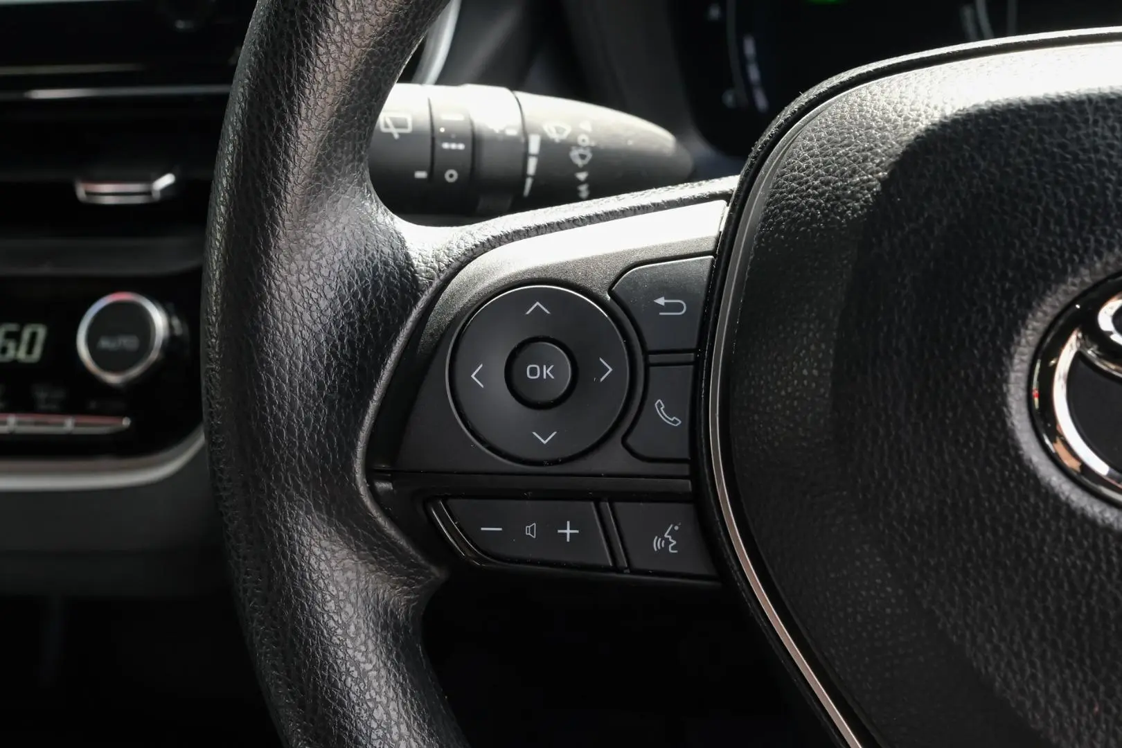 2023 Toyota Corolla Gallery Image 15
