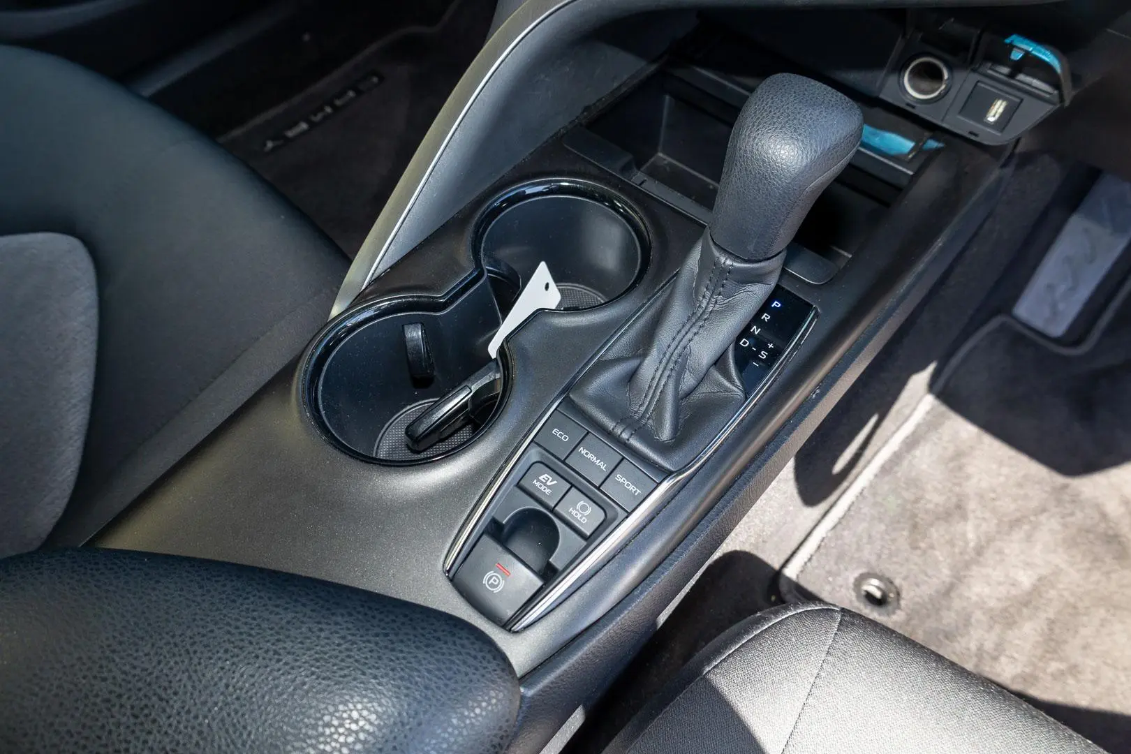 2022 Toyota Camry Gallery Image 18