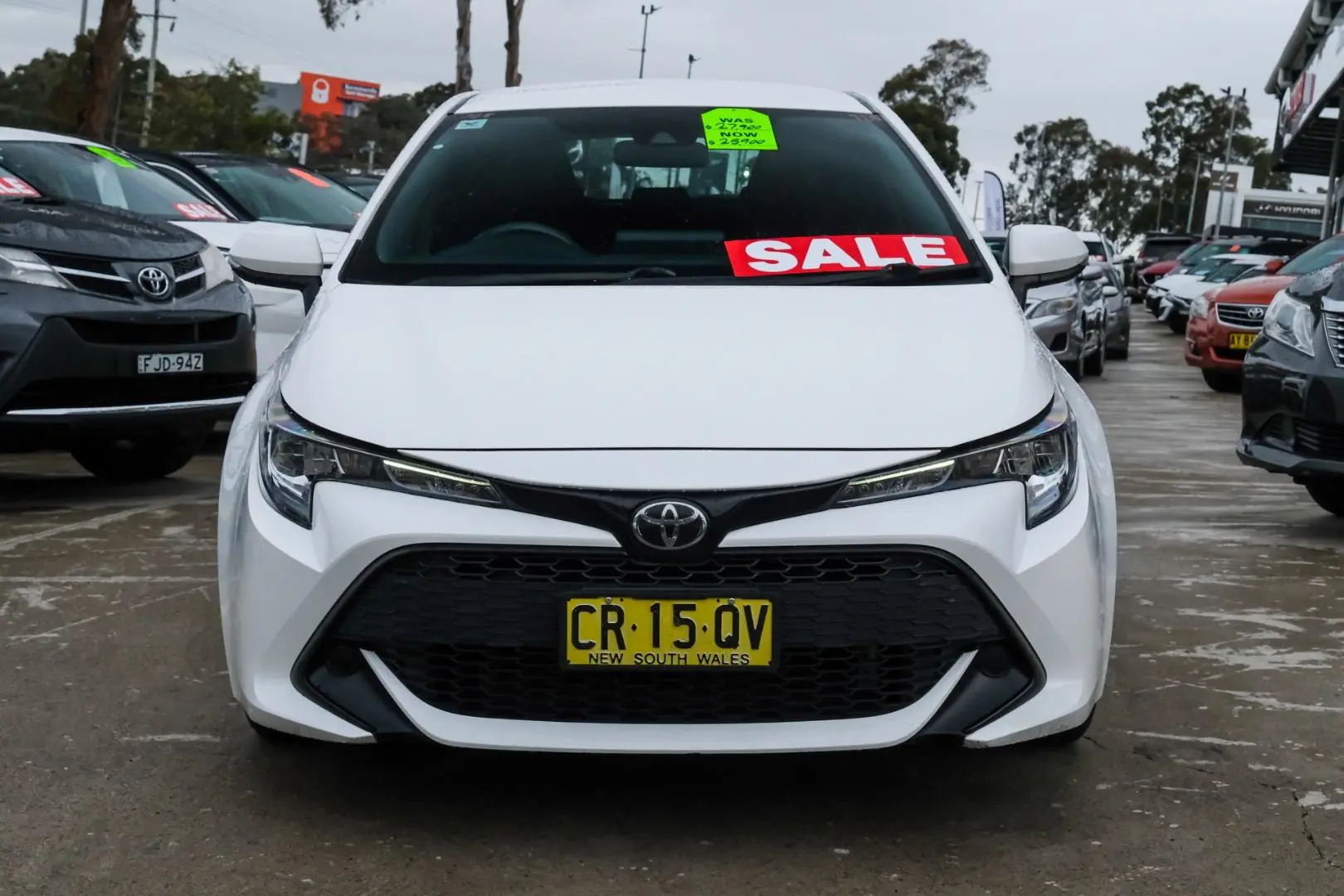2018 Toyota Corolla Gallery Image 4