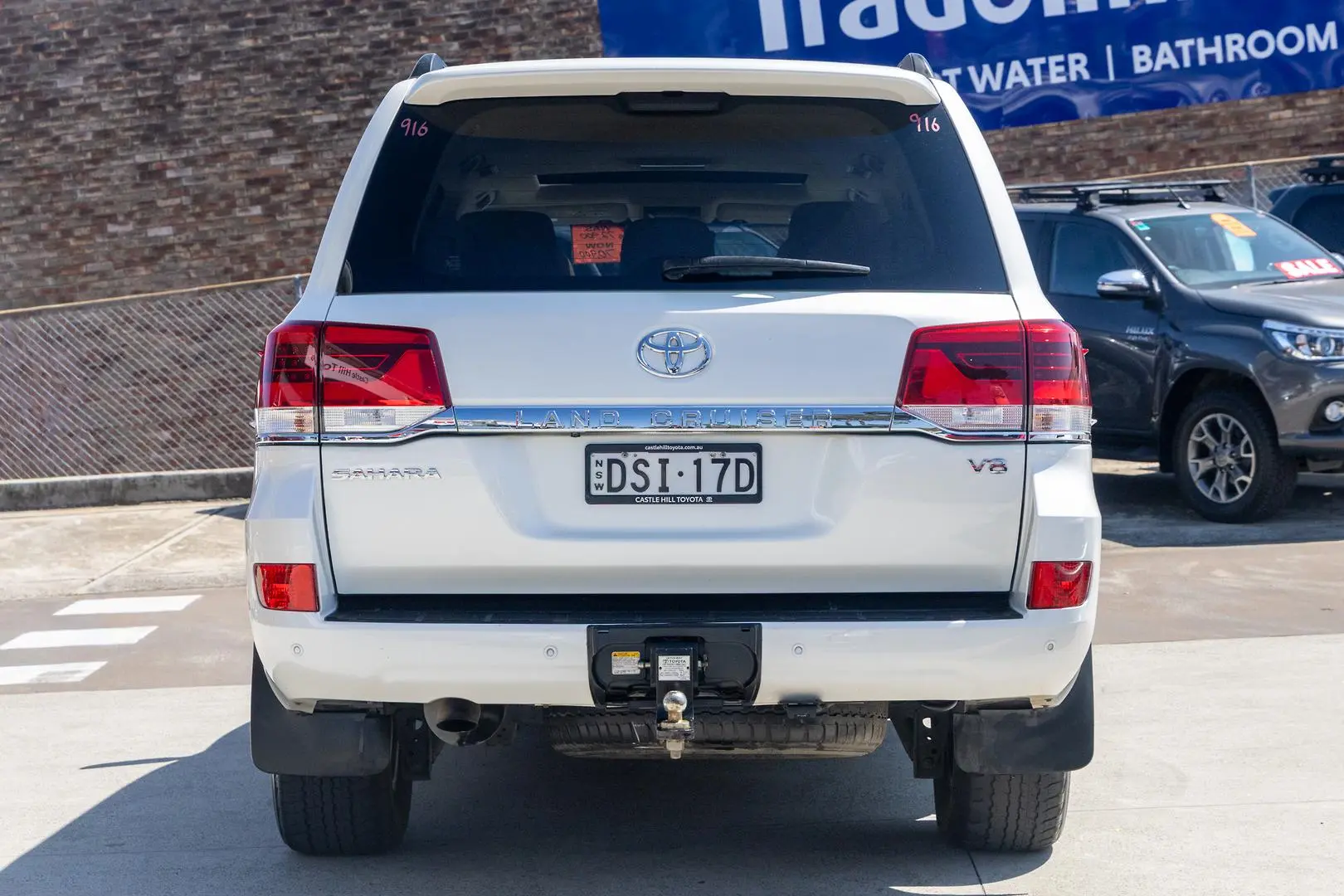 2016 Toyota Landcruiser Gallery Image 5