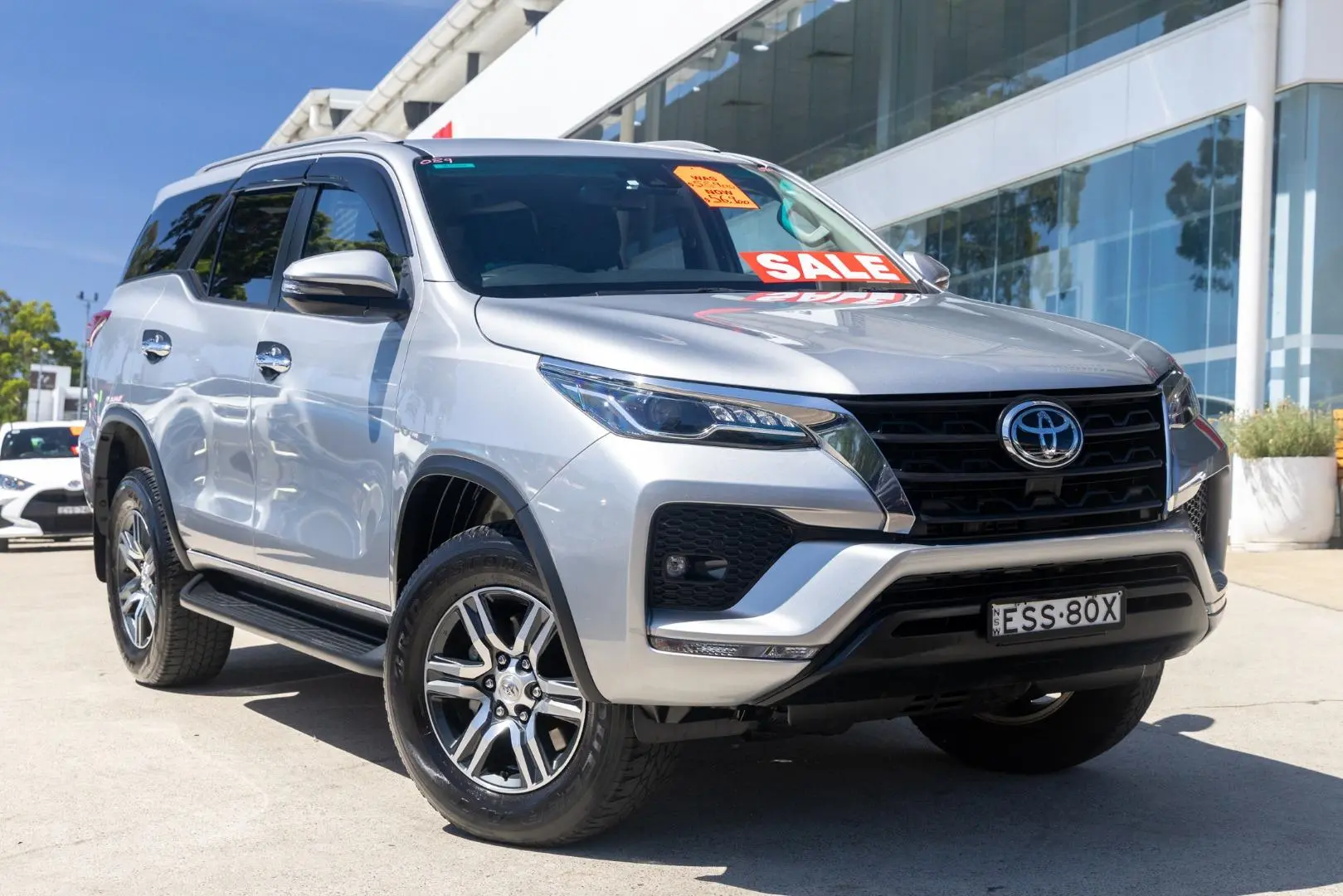 2022 Toyota Fortuner Gallery Image 1