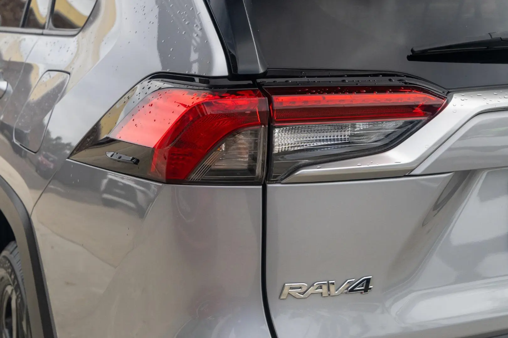 2020 Toyota RAV4 Gallery Image 22