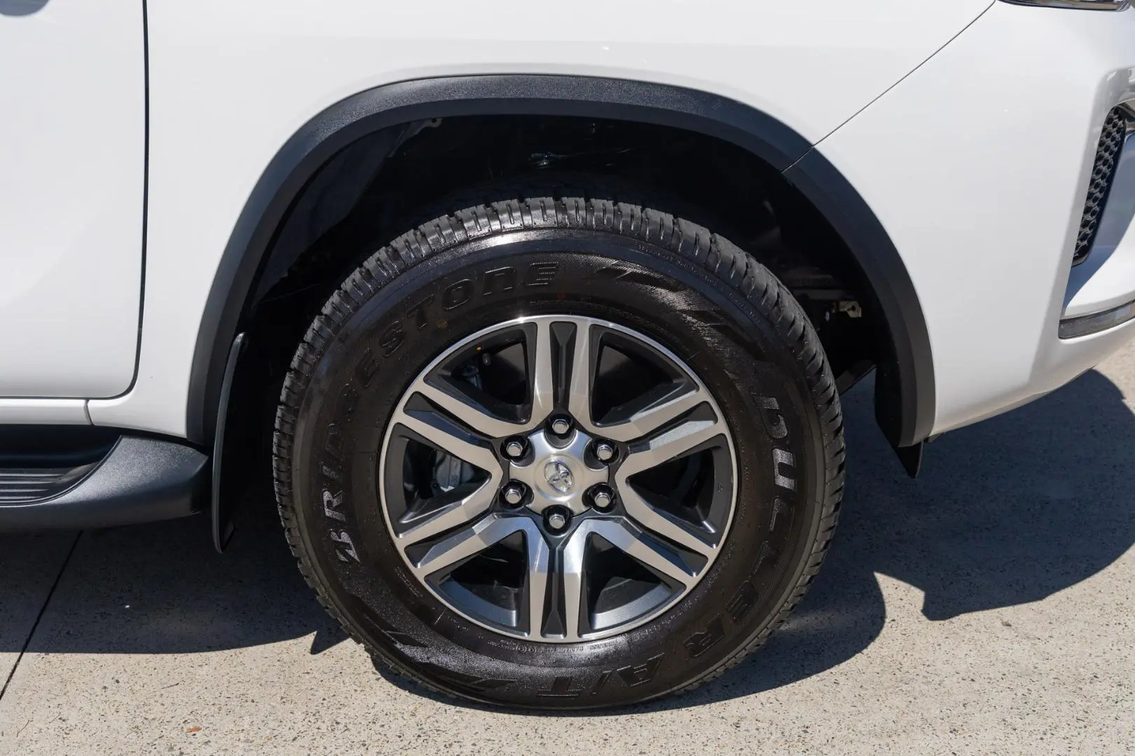 2025 Toyota Fortuner Gallery Image 20