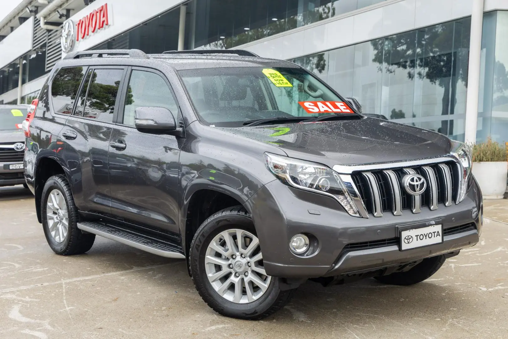 2017 Toyota Landcruiser Prado Gallery Image 1