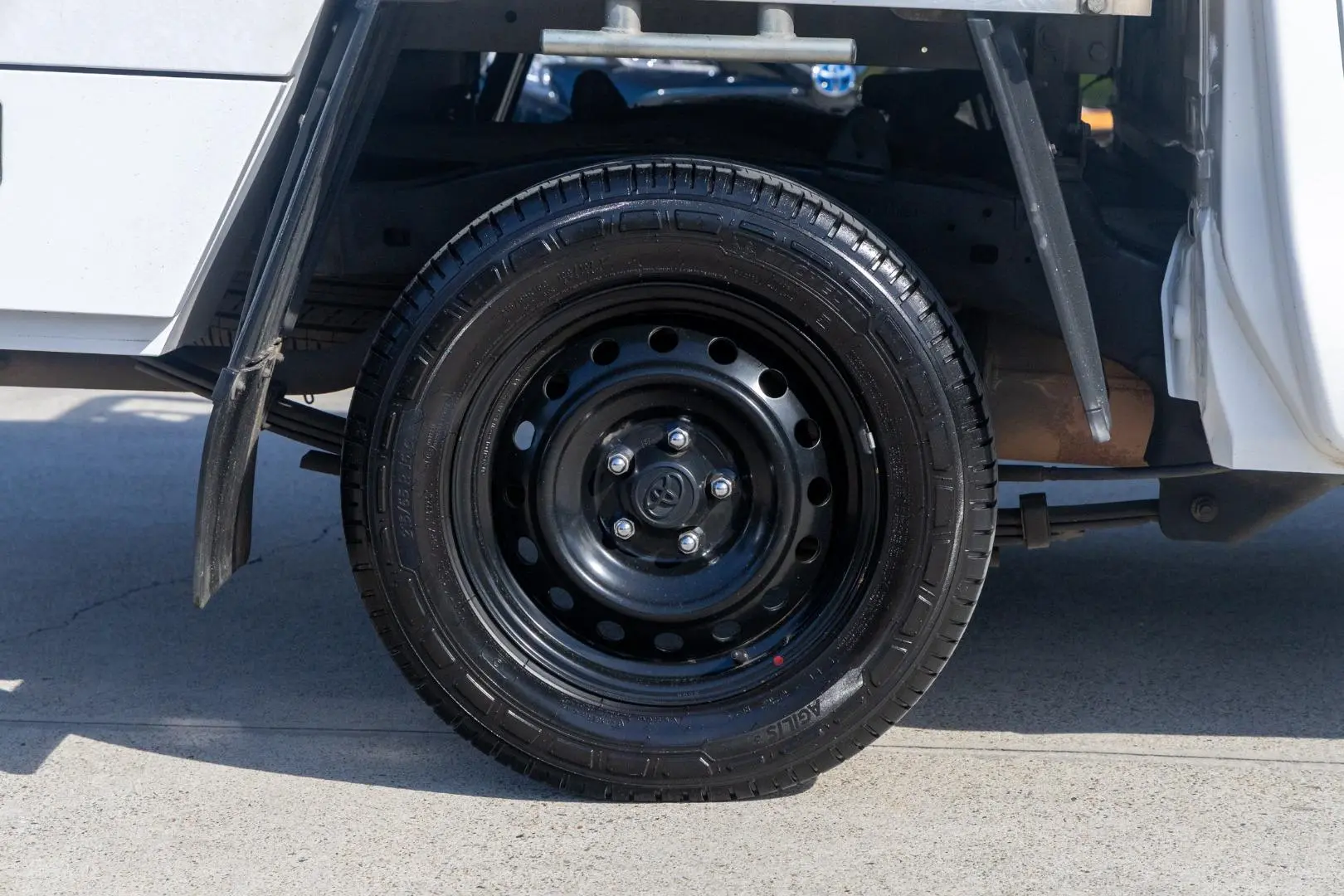 2019 Toyota Hilux Gallery Image 23