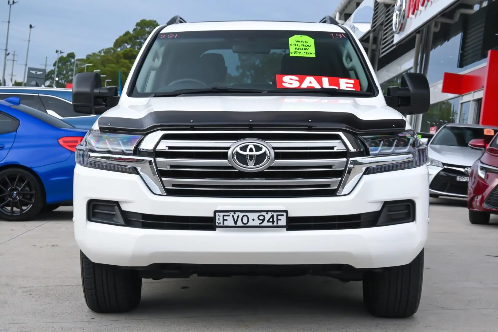 2016 Toyota Landcruiser Gallery Image 4