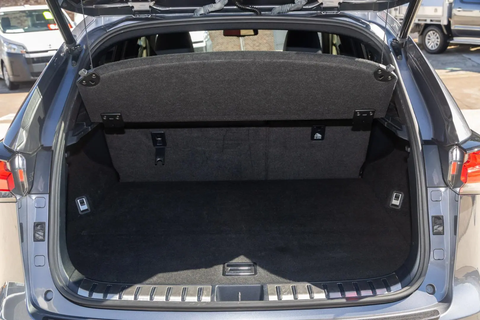 2018 Lexus NX Gallery Image 17