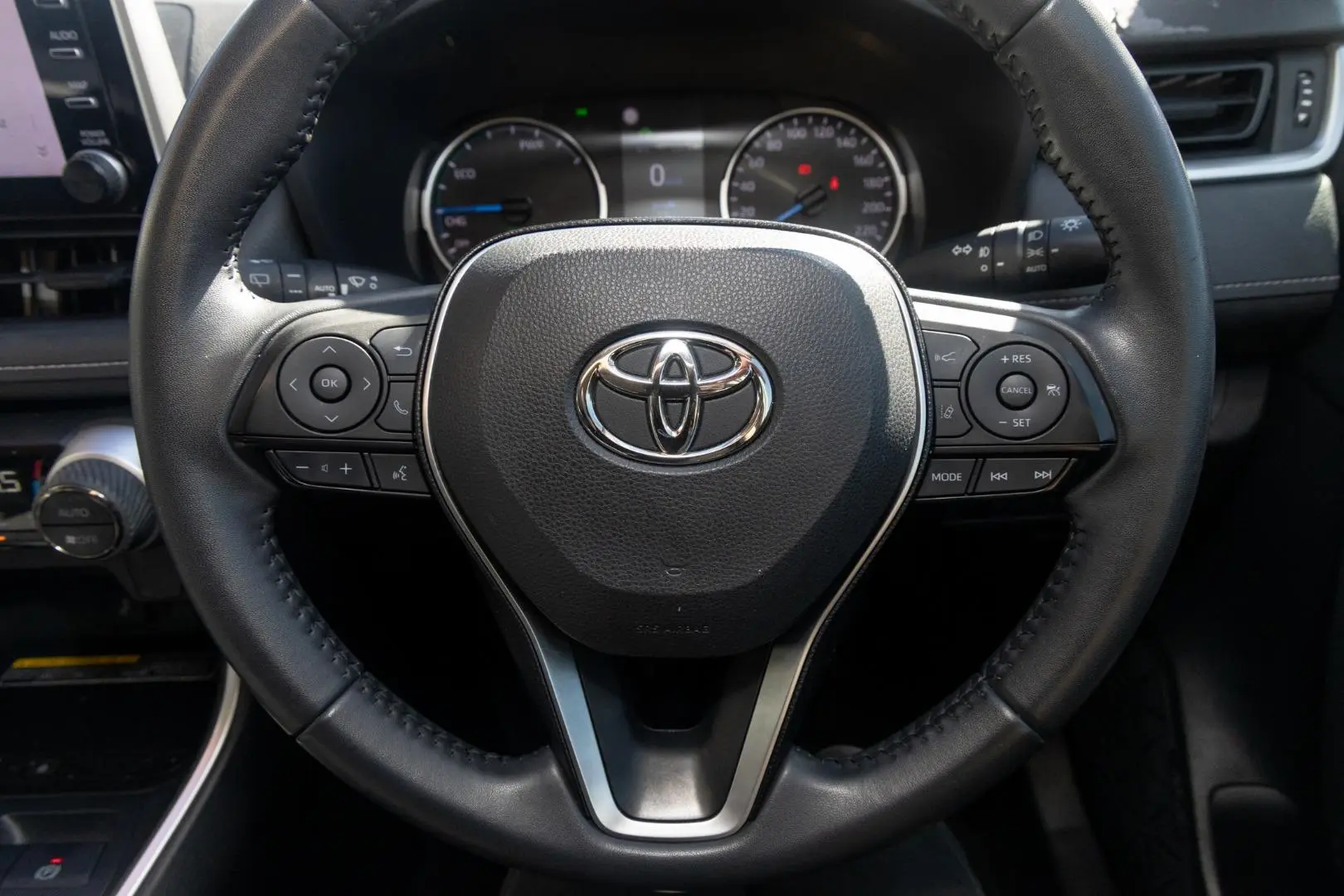 2021 Toyota RAV4 Gallery Image 10