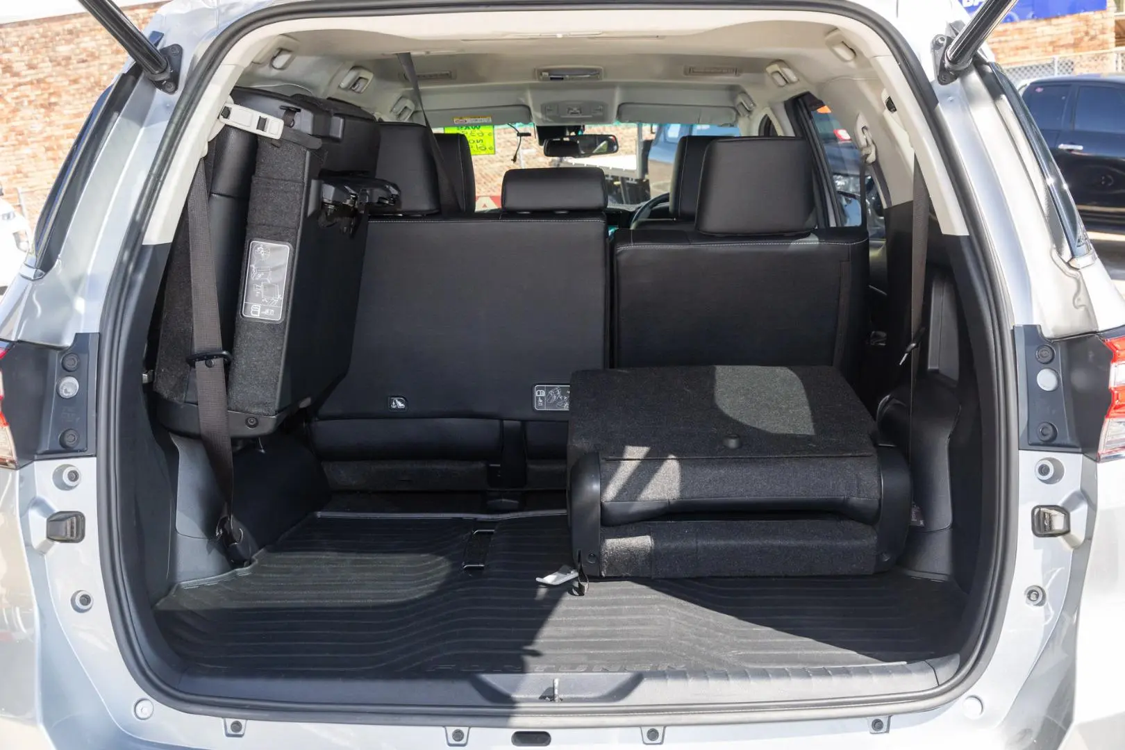 2022 Toyota Fortuner Gallery Image 19