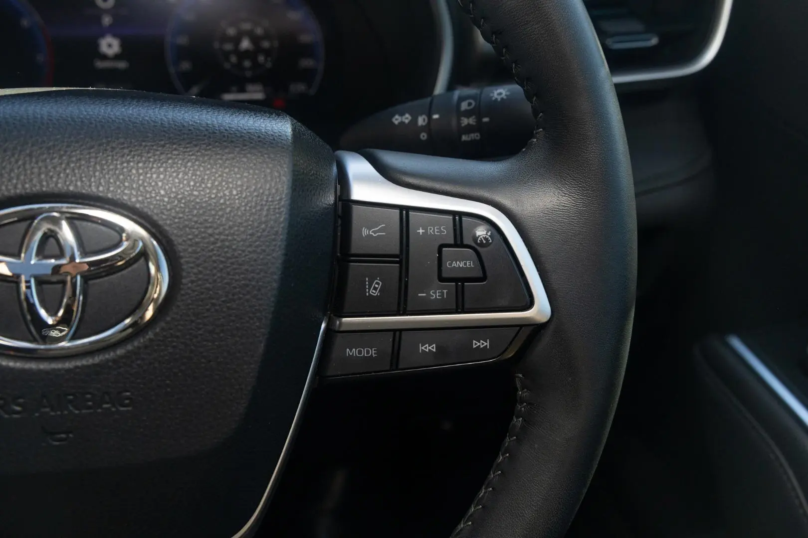 2023 Toyota Kluger Gallery Image 12