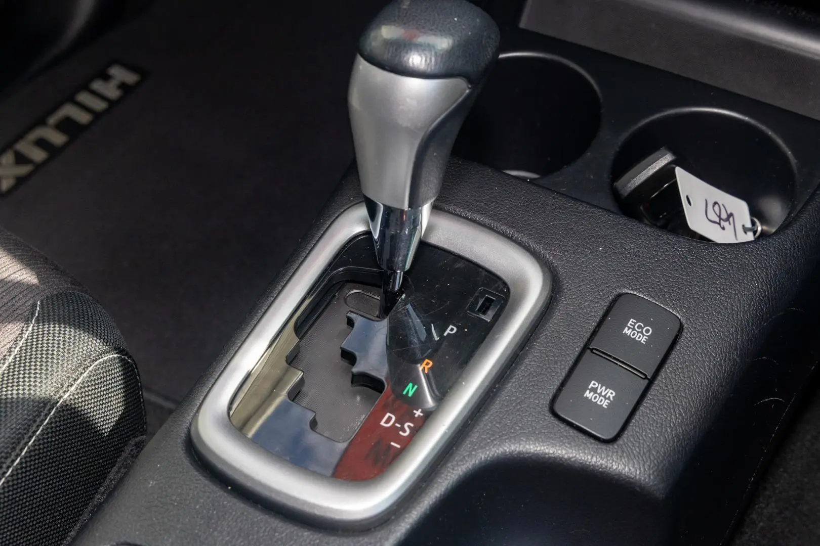 2018 Toyota Hilux Gallery Image 17