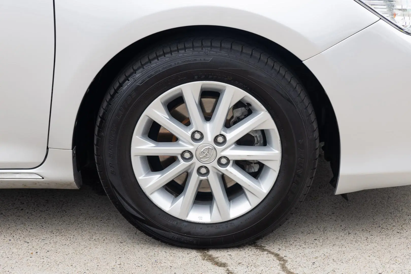 2014 Toyota Aurion Gallery Image 21