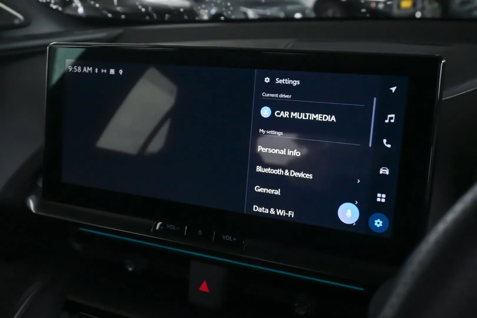 2025 Toyota C-HR Gallery Image 21