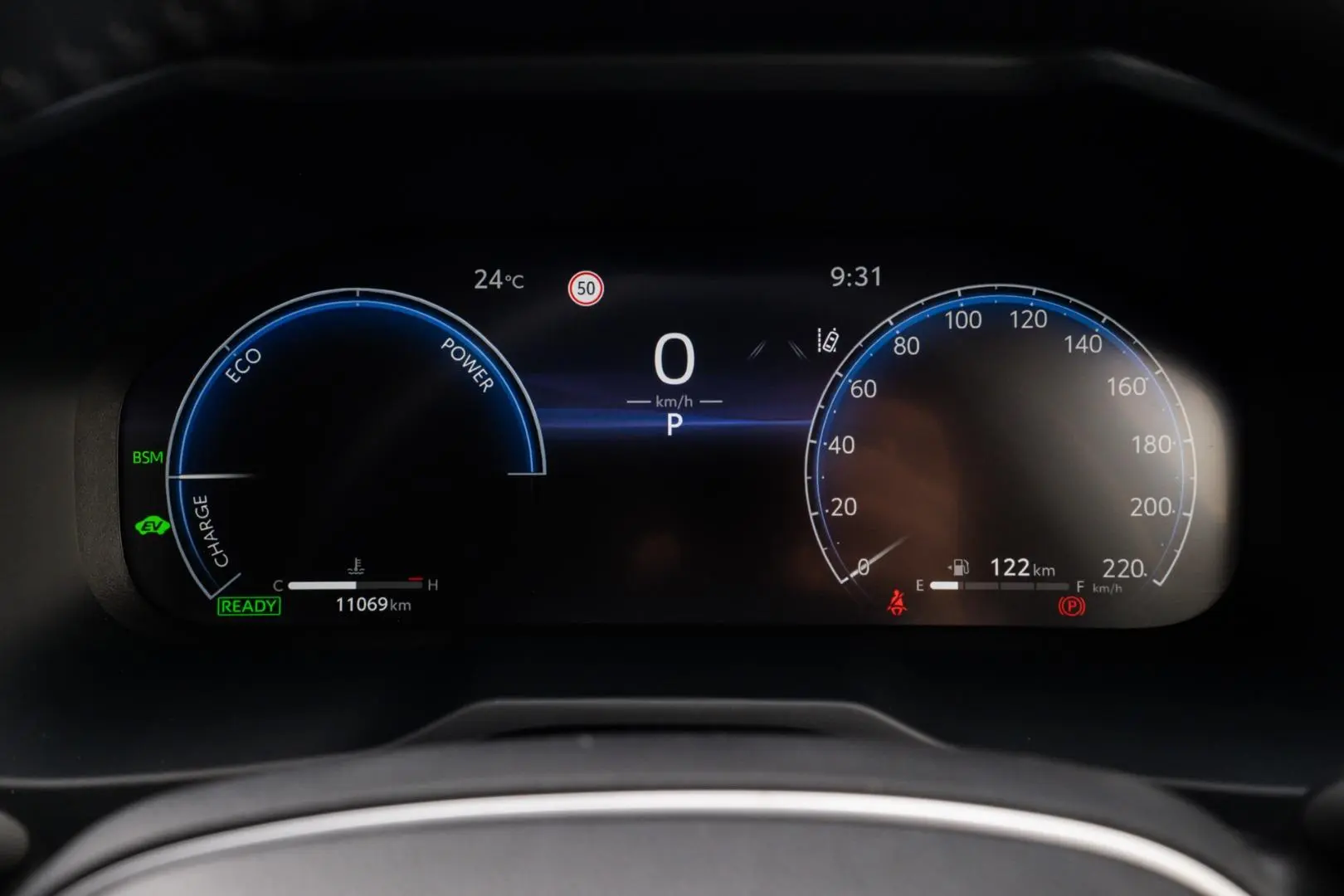 2024 Toyota RAV4 Gallery Image 10