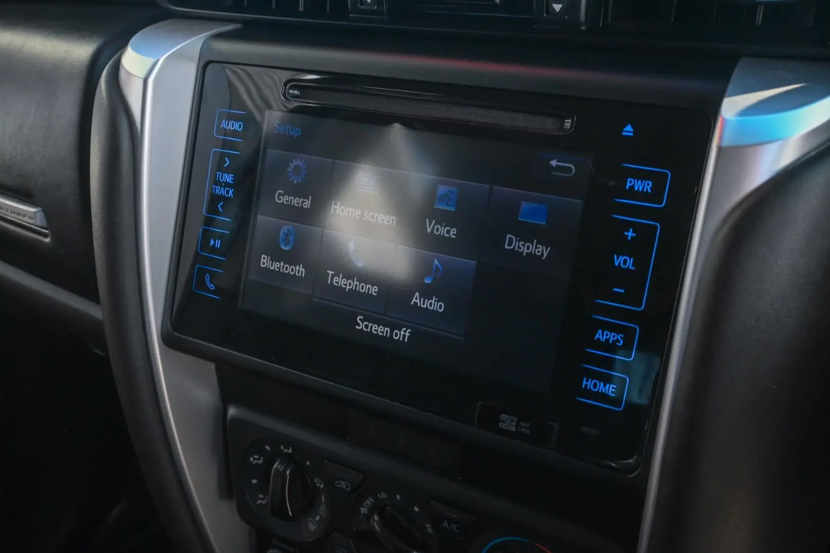 2018 Toyota Fortuner Gallery Image 18