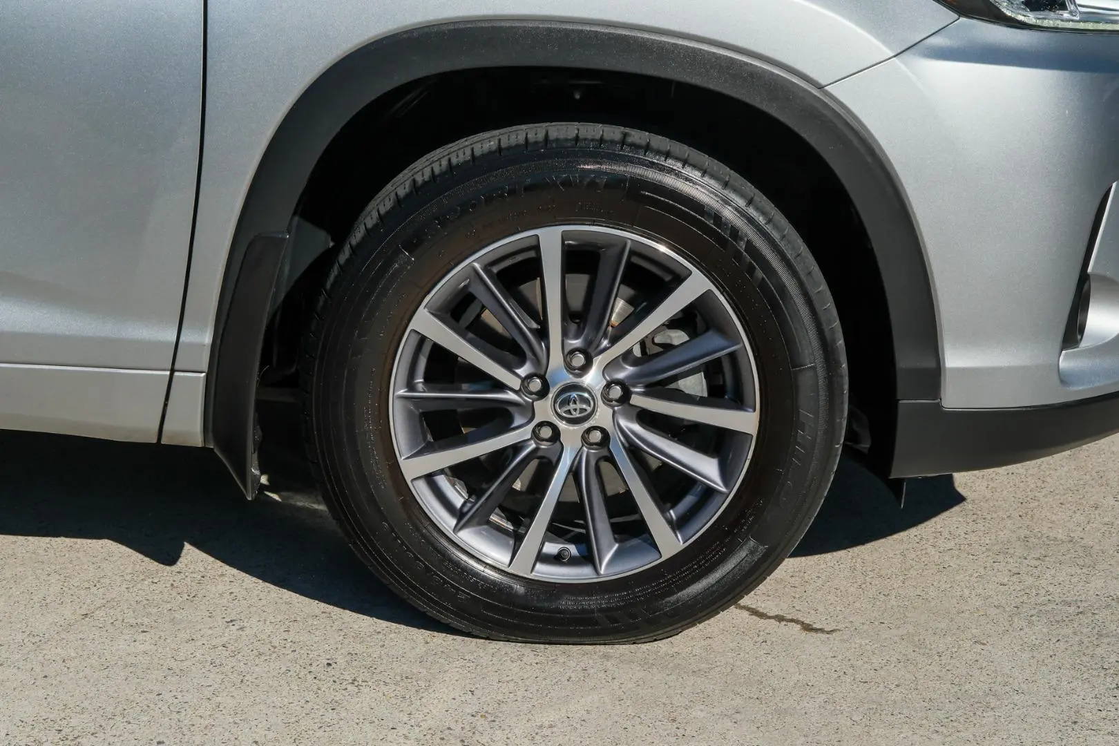 2018 Toyota Kluger Gallery Image 21