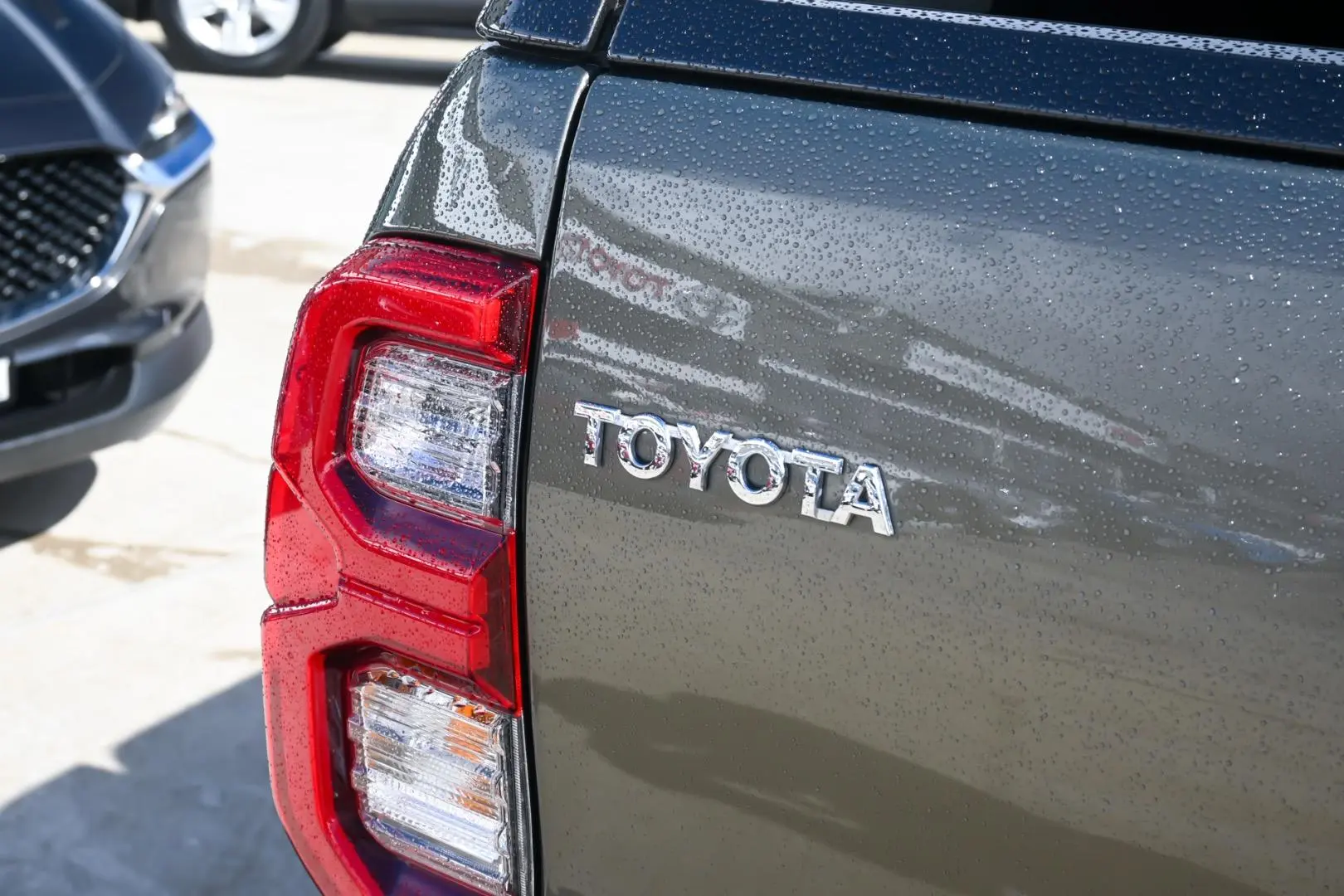 2025 Toyota Hilux Gallery Image 23
