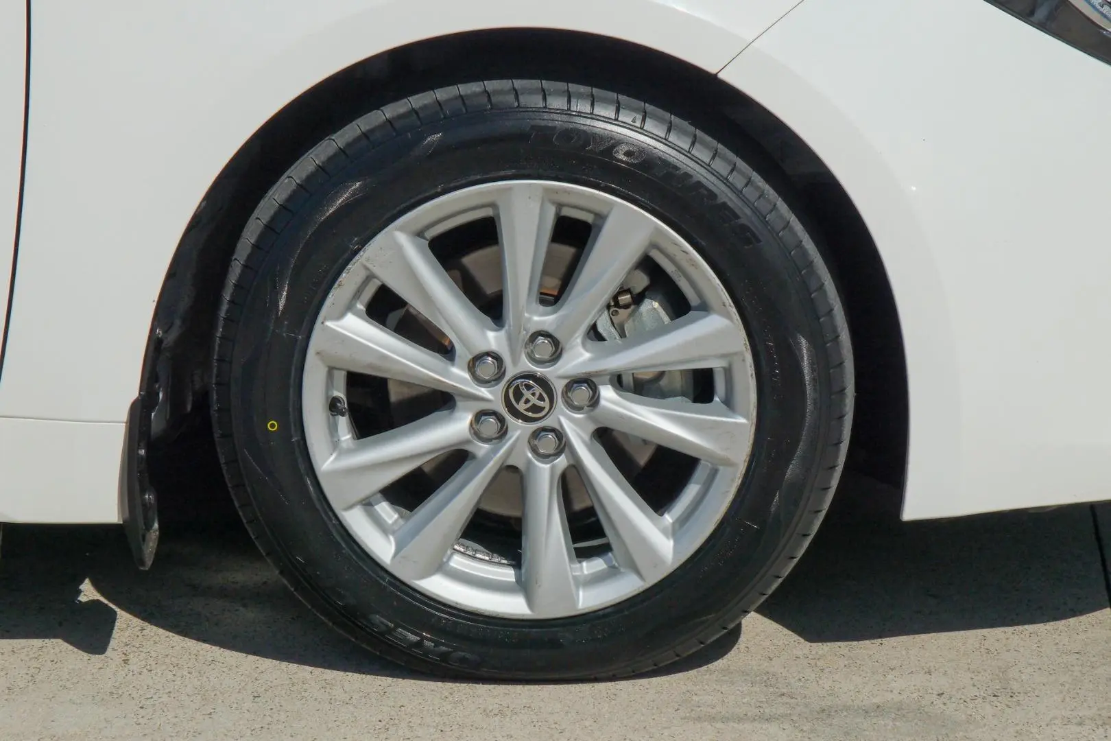 2023 Toyota Corolla Gallery Image 20