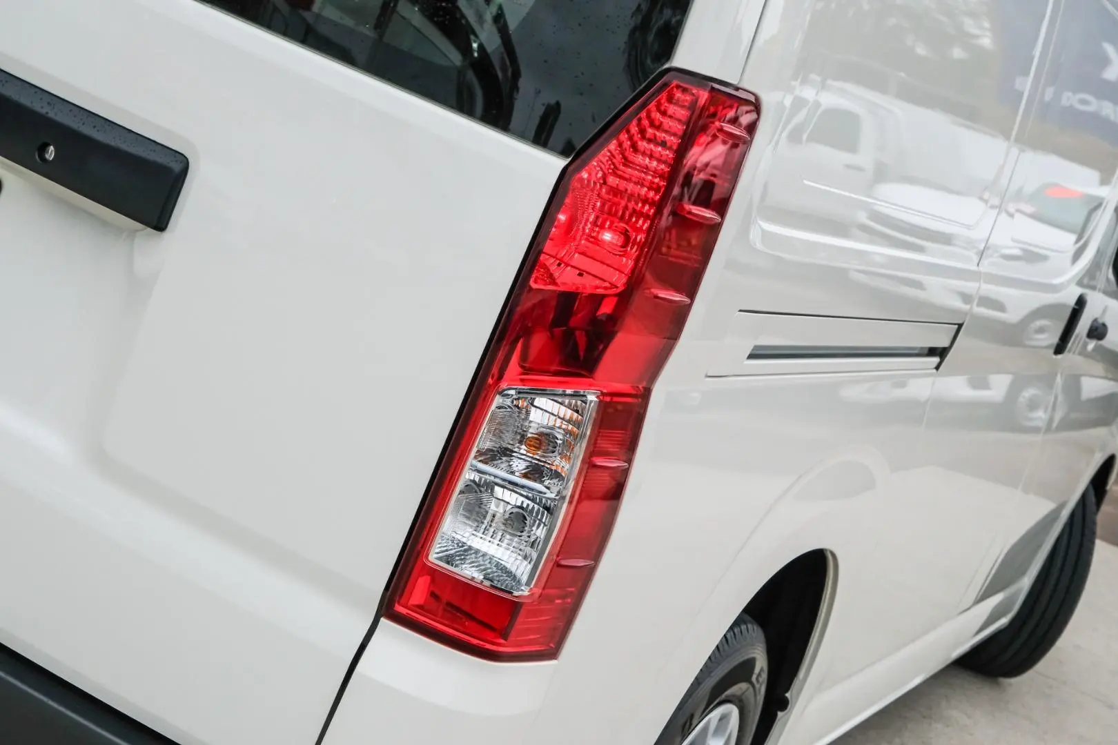 2024 Toyota Hiace Gallery Image 19