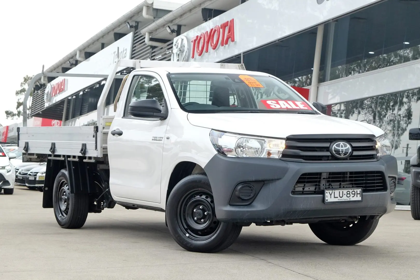 2022 Toyota Hilux Image 1