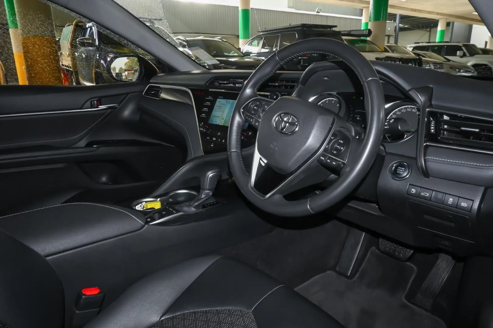 2018 Toyota Camry Gallery Image 7