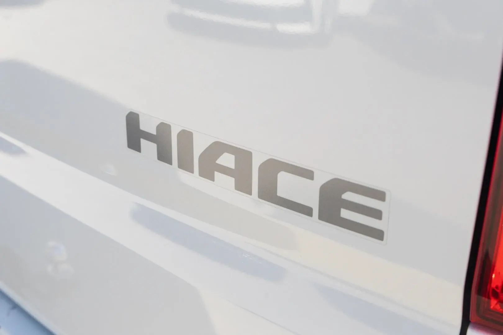 2022 Toyota Hiace Gallery Image 22