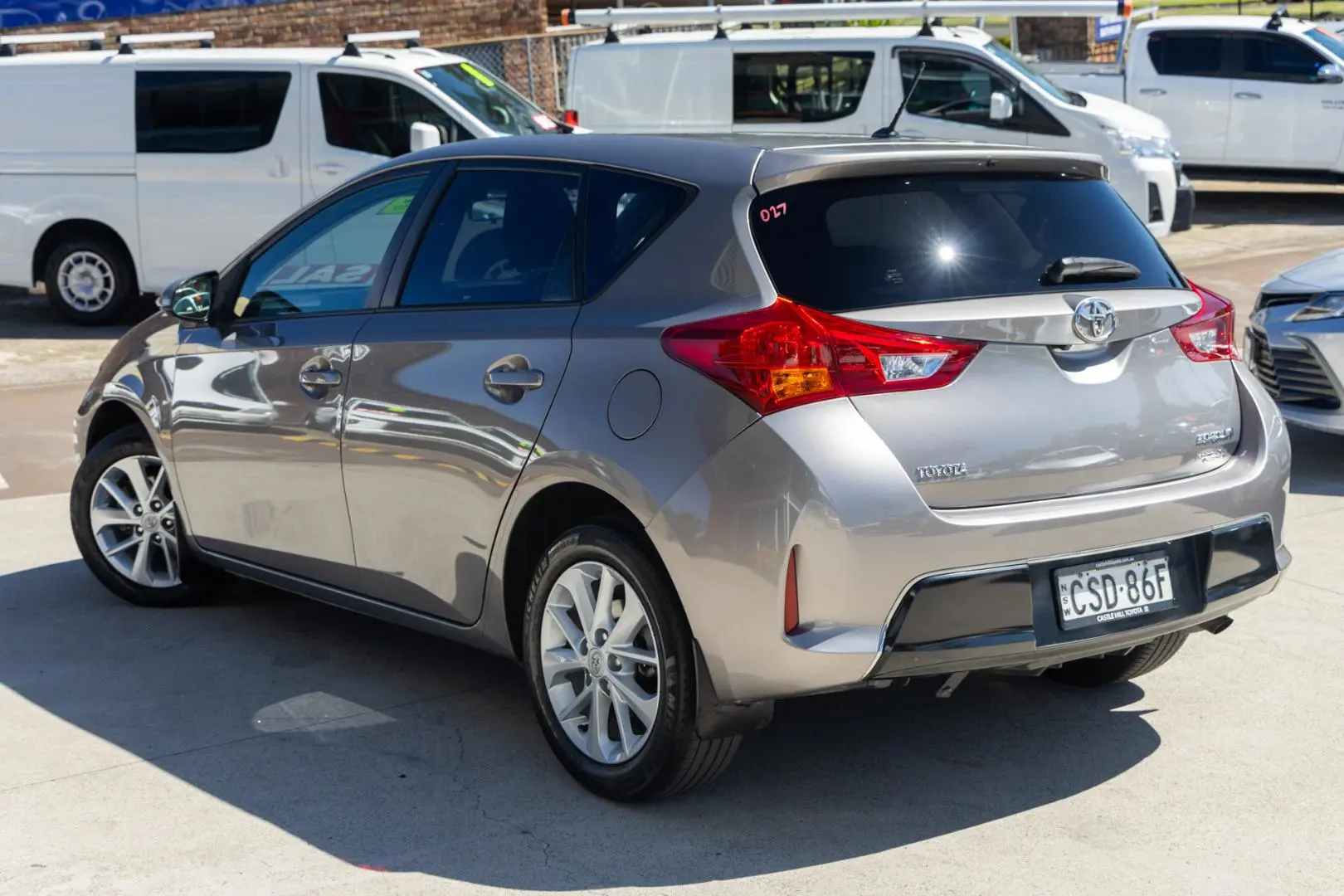 2014 Toyota Corolla Gallery Image 2