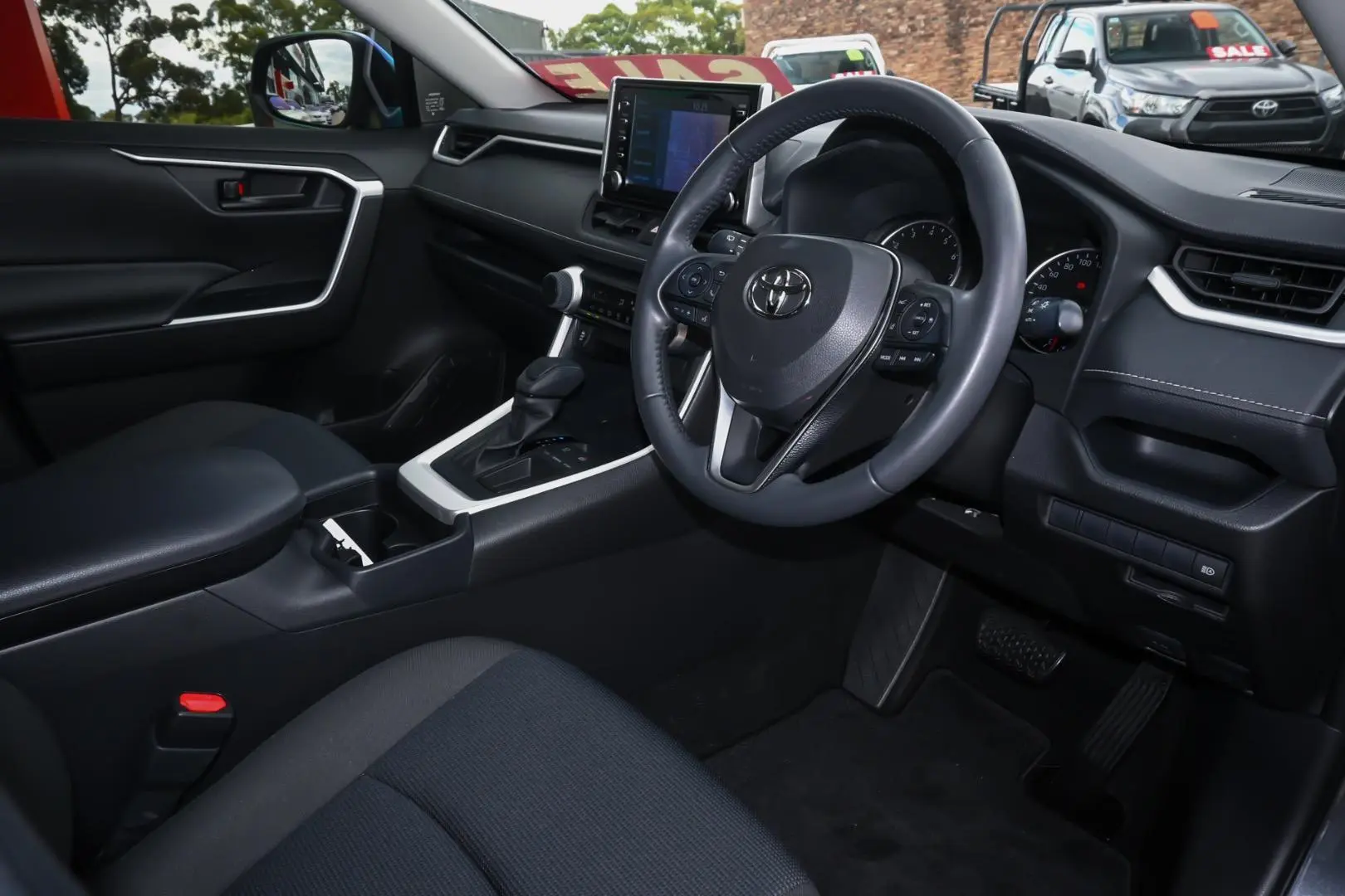 2021 Toyota RAV4 Gallery Image 7