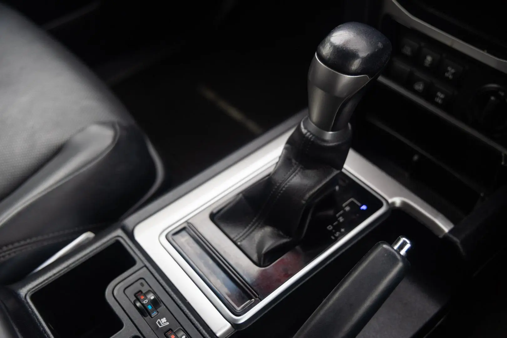 2019 Toyota Landcruiser Prado Gallery Image 10