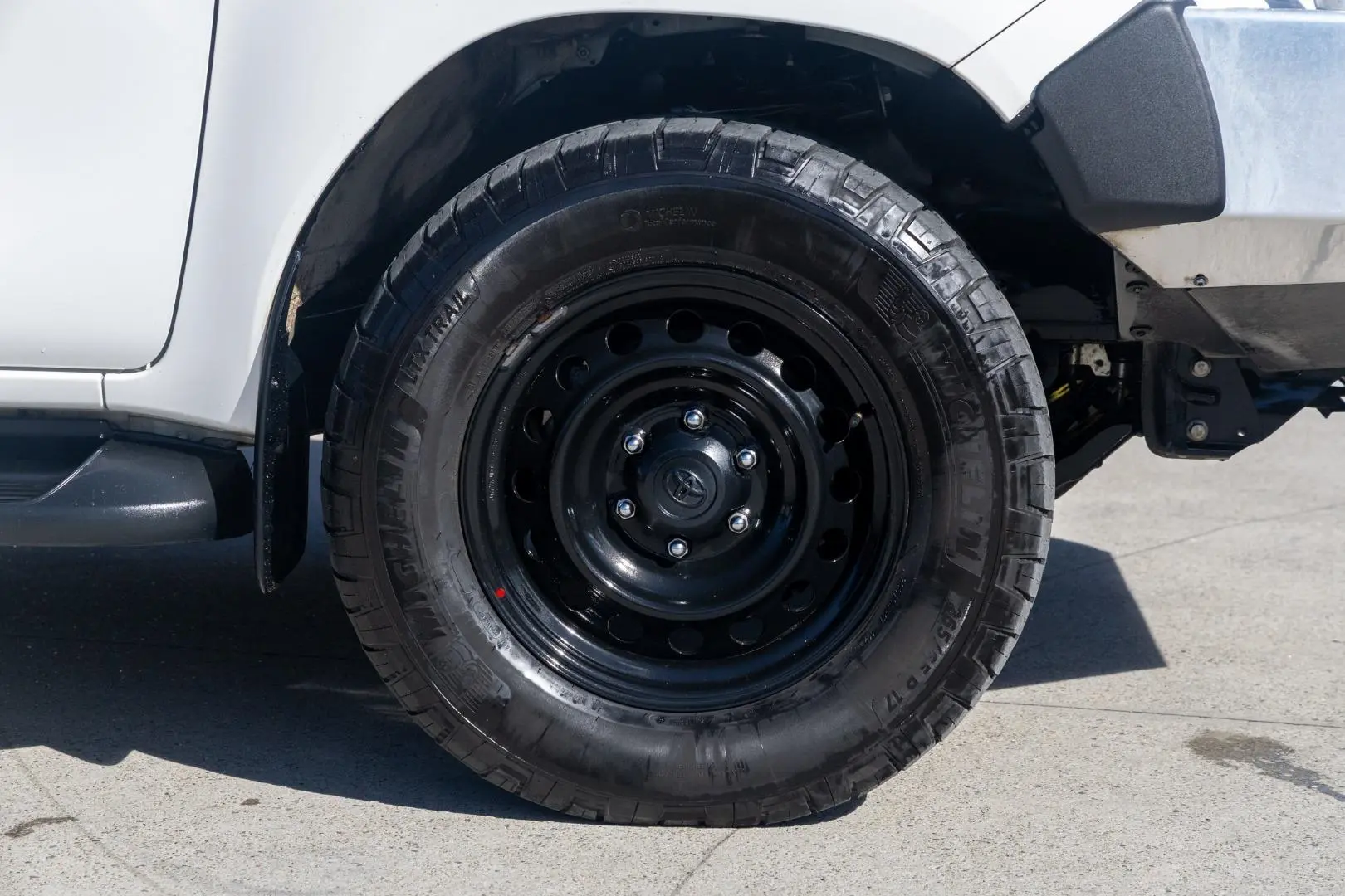 2020 Toyota Hilux Gallery Image 22