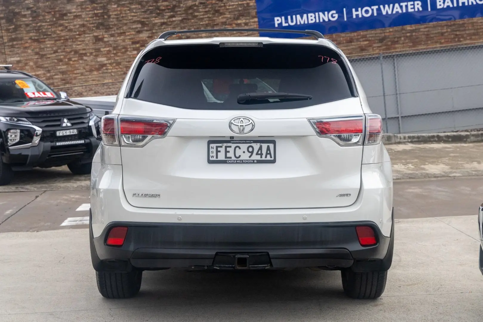 2014 Toyota Kluger Gallery Image 5
