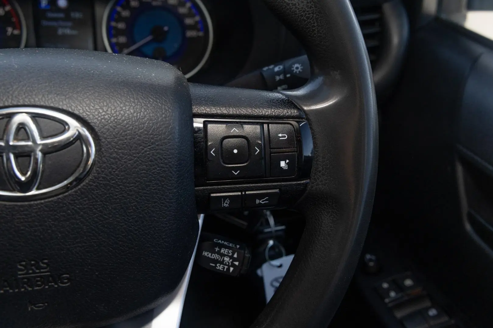 2019 Toyota Hilux Gallery Image 12