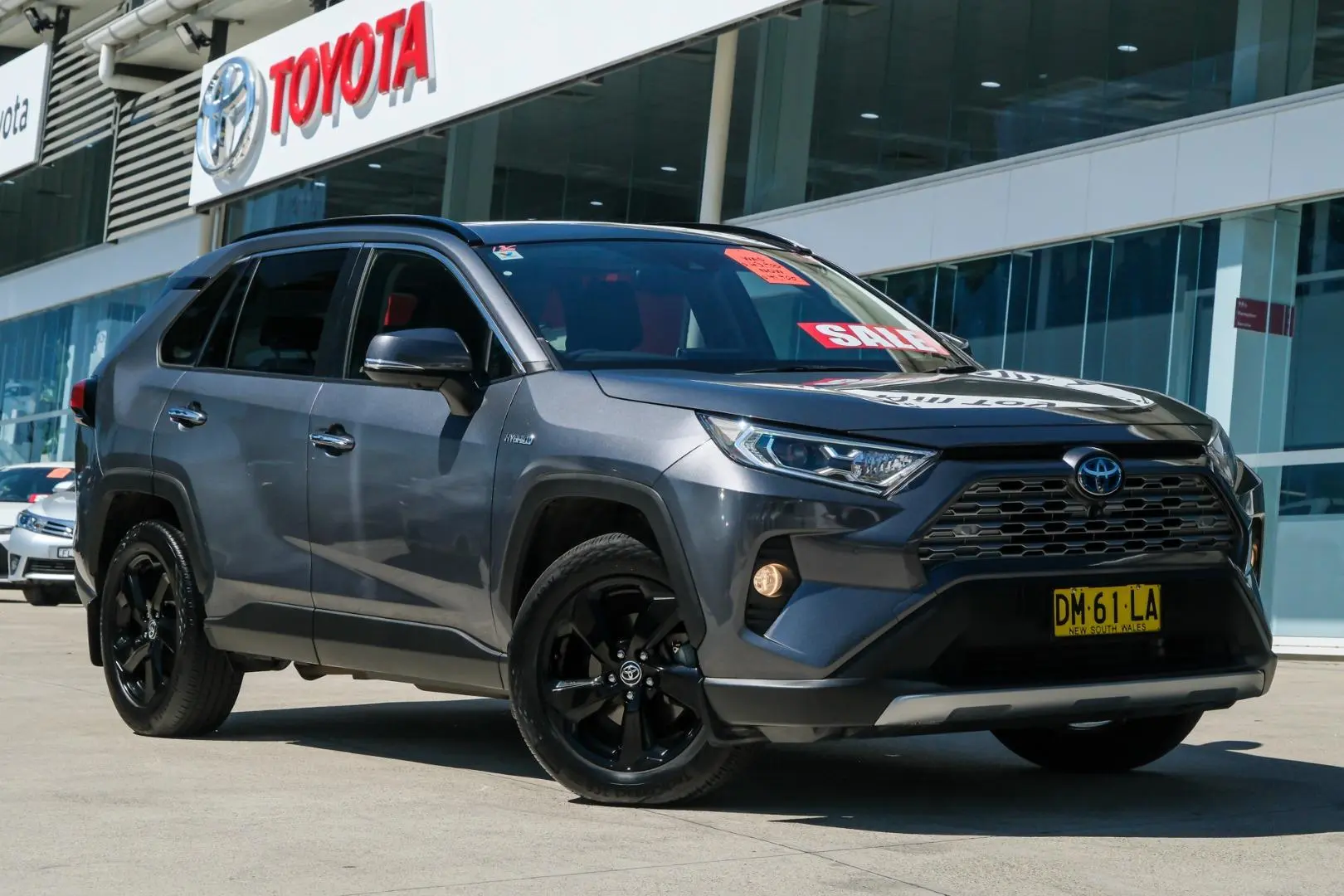 2020 Toyota Rav4 Gallery Image 1