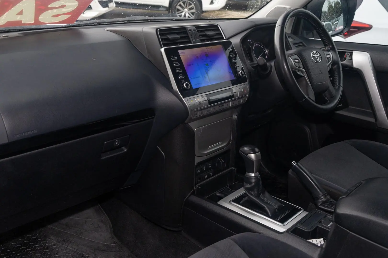 2021 Toyota Landcruiser Prado Gallery Image 8