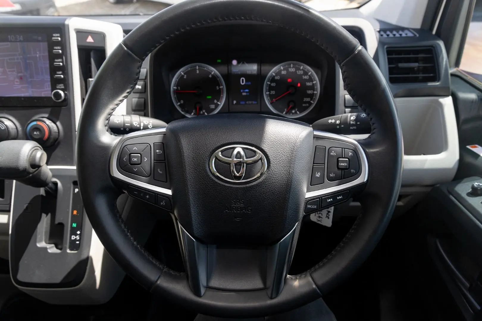 2023 Toyota Hiace Gallery Image 10