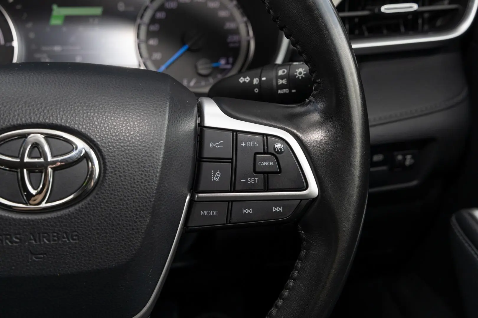 2023 Toyota Kluger Gallery Image 12