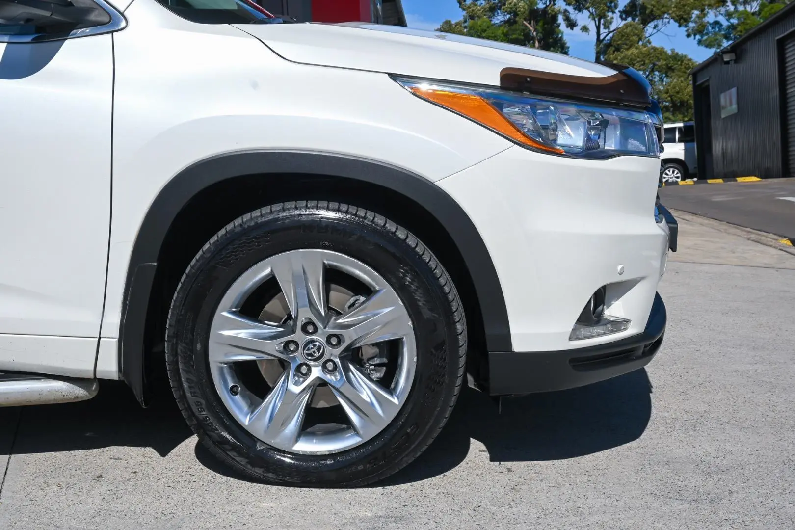 2016 Toyota Kluger Gallery Image 24