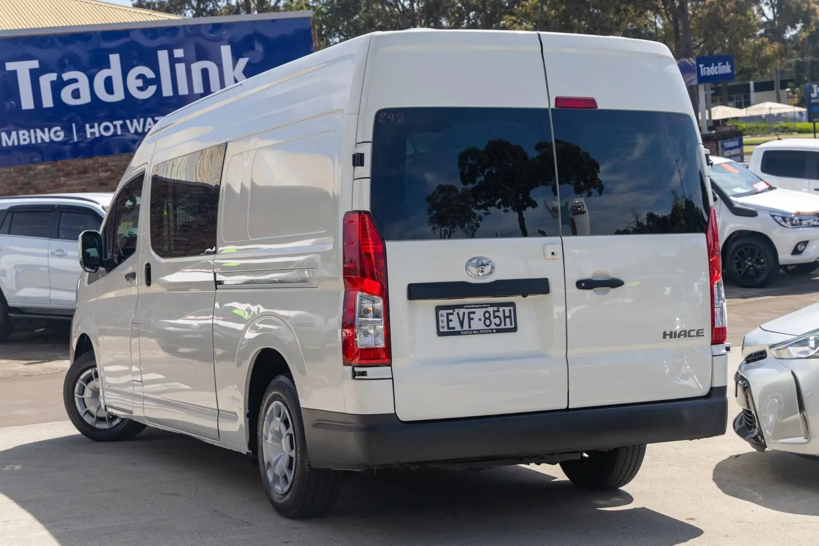 2022 Toyota Hiace Gallery Image 2