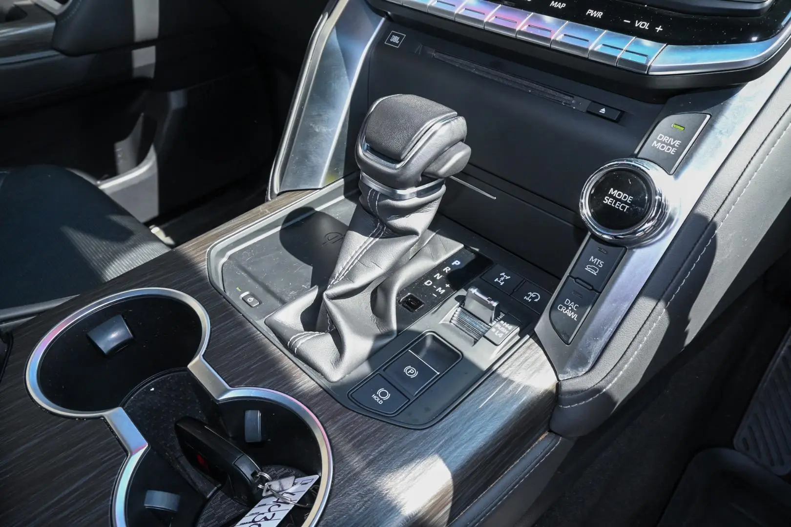 2022 Toyota Landcruiser Gallery Image 15